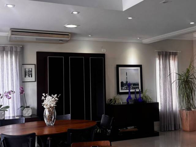 Casa para Venda em Cotia - 2