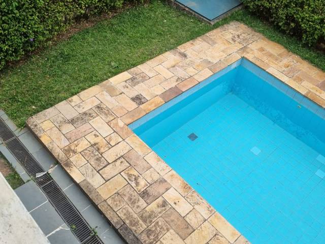 Casa para Venda em Santana de Parnaíba - 4