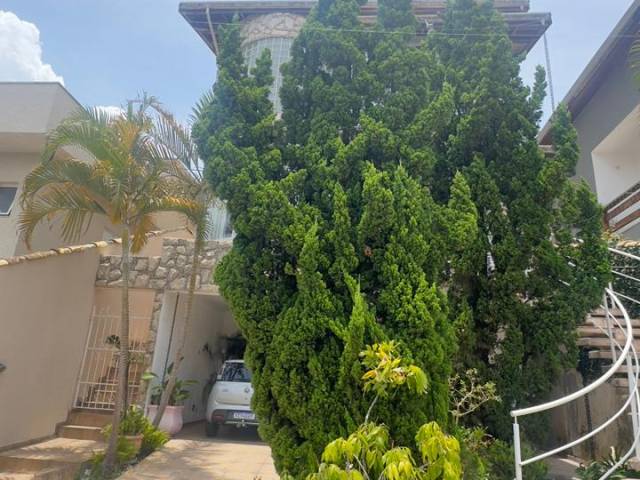 #614 - Casa para Venda em Cotia - SP