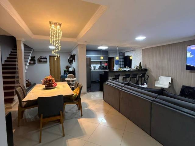 Casa para Venda em Cotia - 2