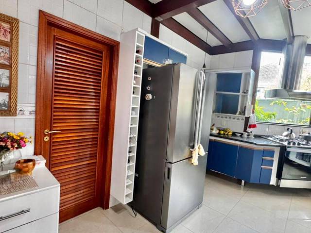 #633 - Casa para Venda em Barueri - SP