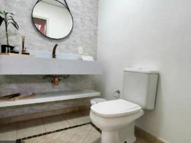 Casa para Venda em Santana de Parnaíba - 4