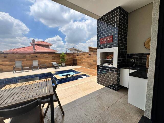 Casa para Venda em Cotia - 3