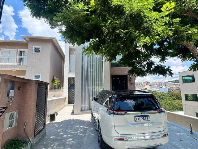 Casa para Venda em Cotia - 3