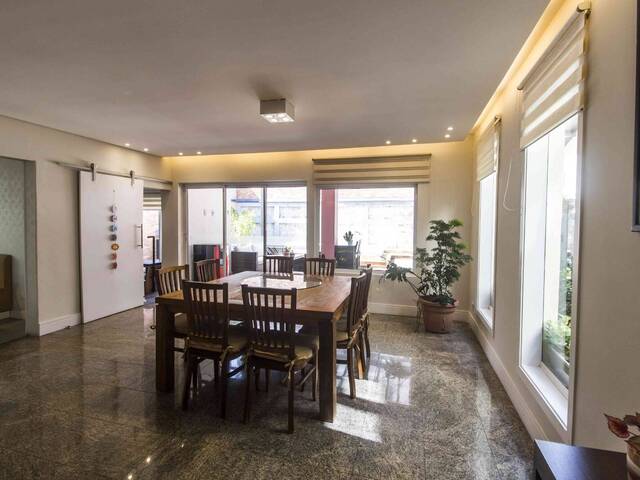 #659 - Casa para Venda em Santana de Parnaíba - SP