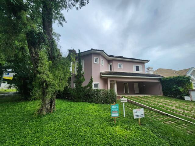 Casa para Venda em Santana de Parnaíba - 2