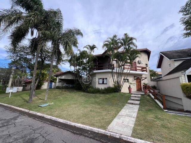 #669 - Casa para Venda em Santana de Parnaíba - SP