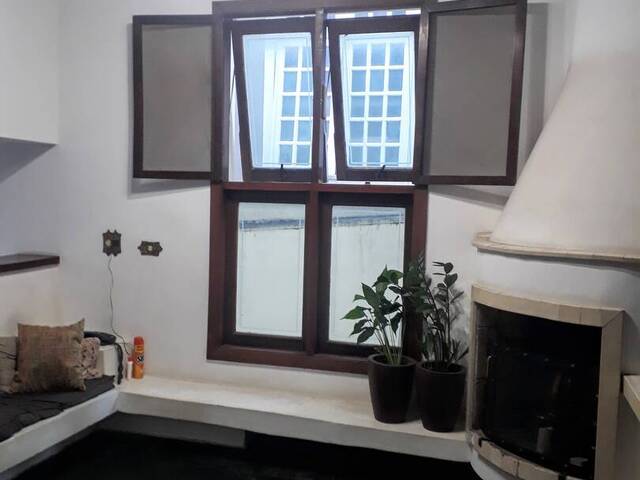 #671 - Casa para Venda em Santana de Parnaíba - SP