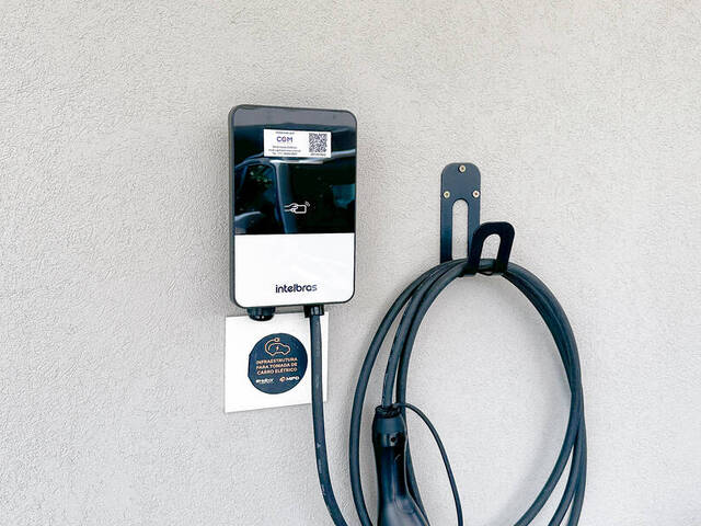 #673 - Casa para Venda em Santana de Parnaíba - SP