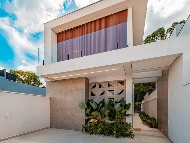 #680 - Casa para Venda em Santana de Parnaíba - SP