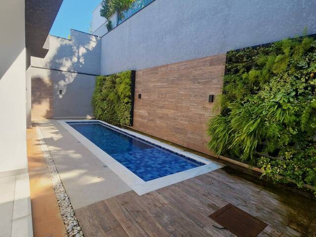 Casa para Venda em Santana de Parnaíba - 4
