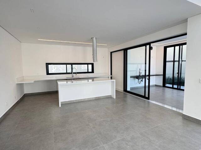 #730 - Casa para Venda em Santana de Parnaíba - SP - 2