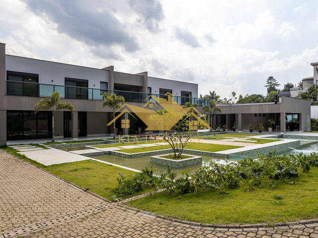 #114T - Casa alto padrão para Venda em Barueri - SP - 1