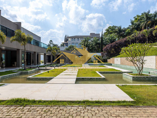 #114T - Casa alto padrão para Venda em Barueri - SP - 3