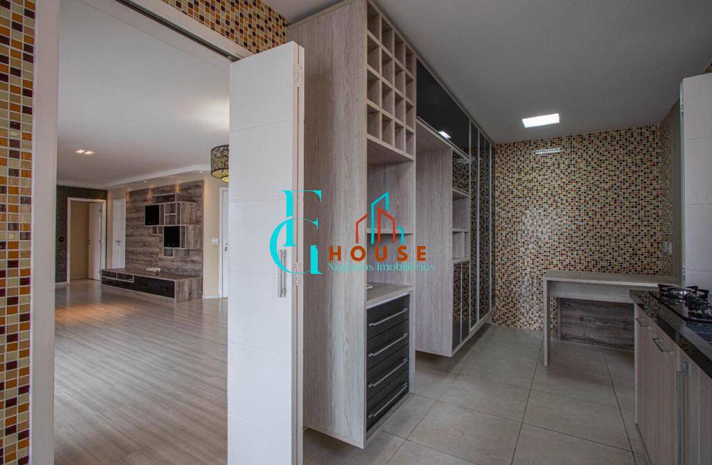 Apartamento à venda e aluguel com 3 quartos, 142m² - Foto 11
