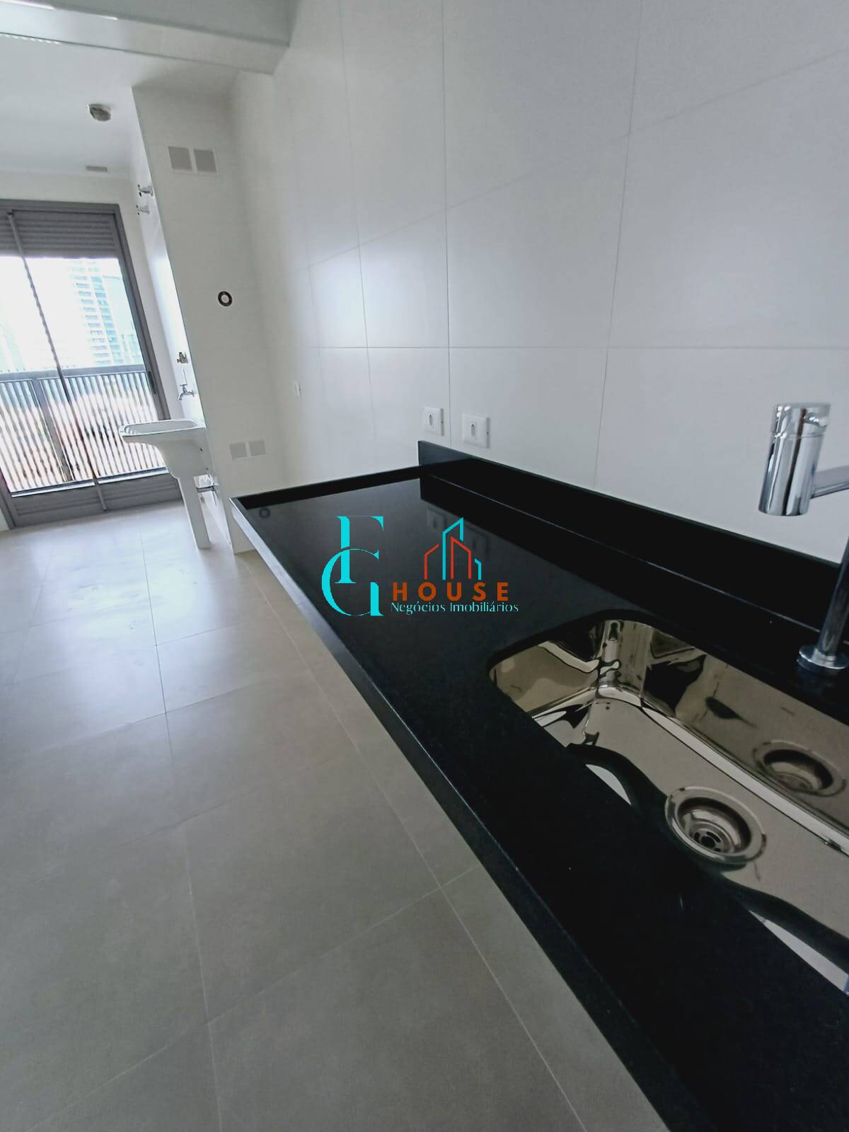 Apartamento à venda com 2 quartos, 1m² - Foto 7