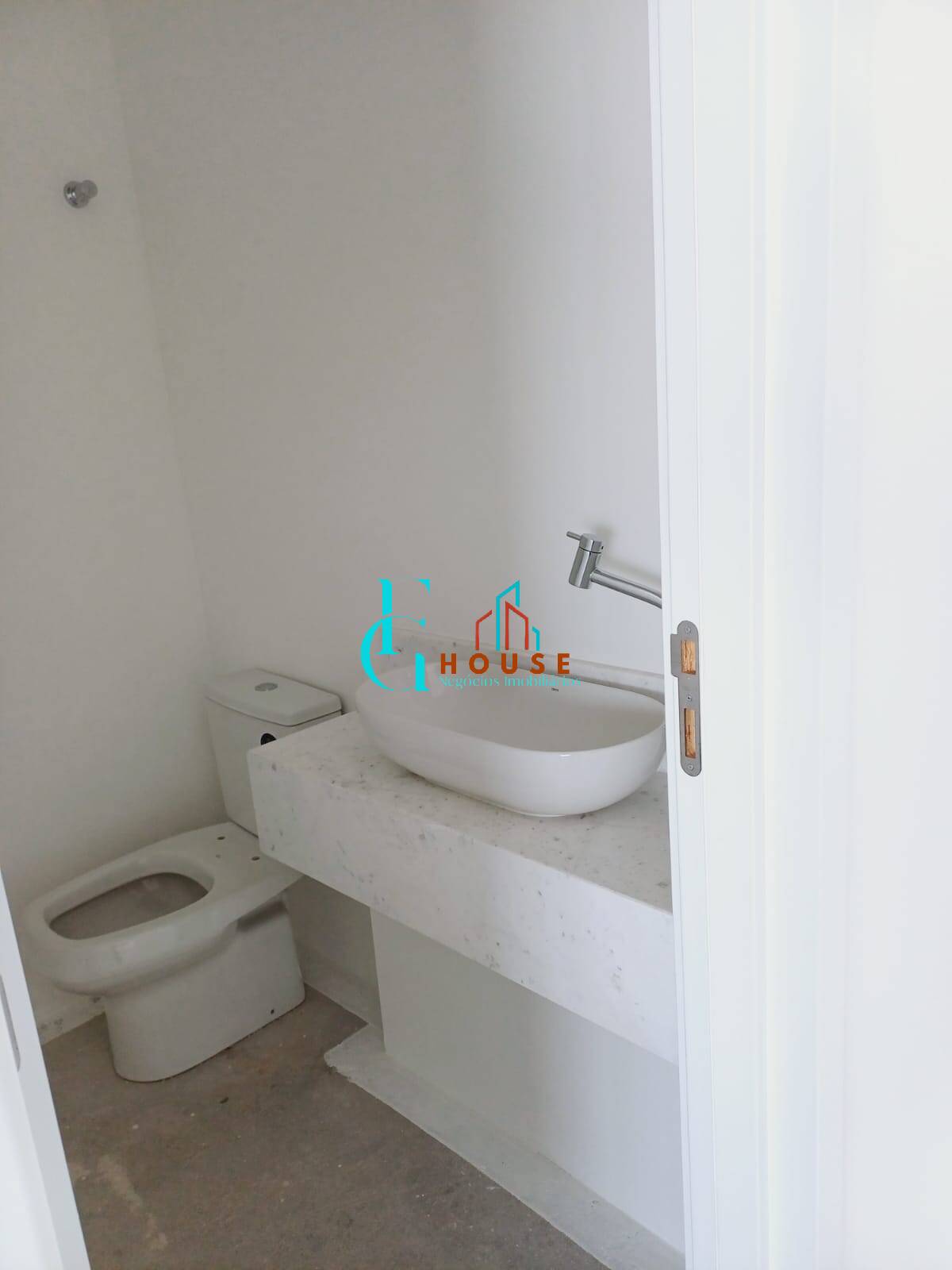 Apartamento à venda com 2 quartos, 1m² - Foto 11
