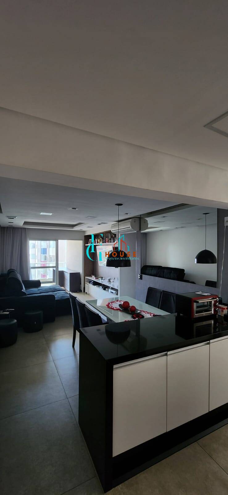 Apartamento, 3 quartos, 100 m² - Foto 1