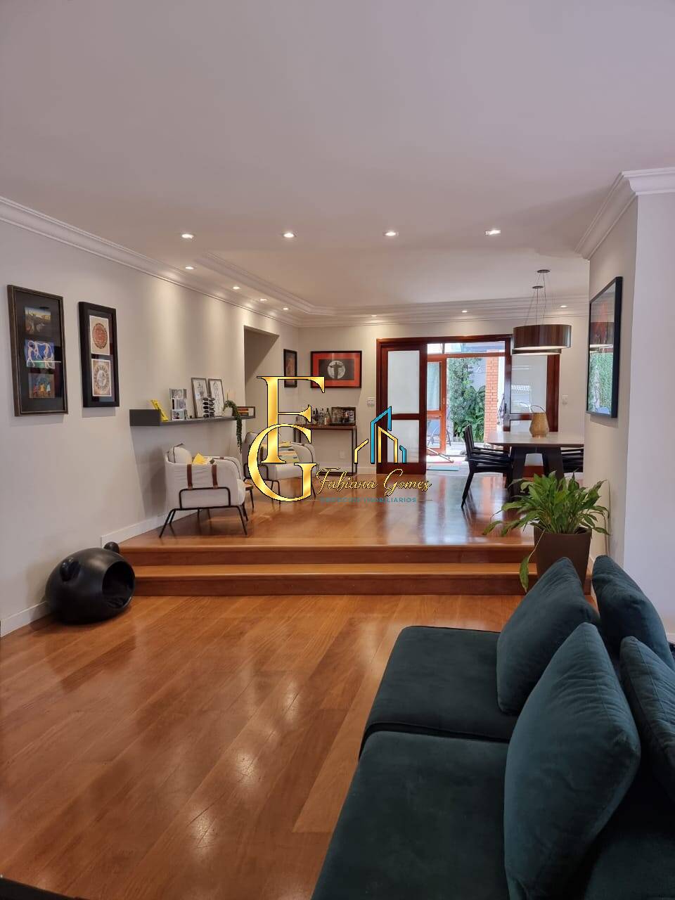 Casa, 3 quartos, 420 m² - Foto 1