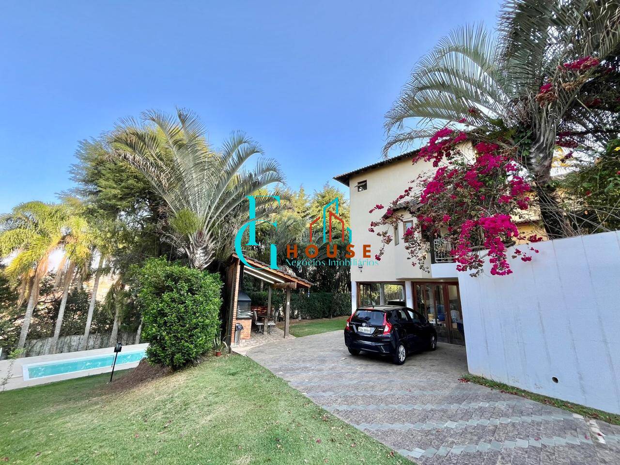 Casa, 4 quartos, 240 m² - Foto 3