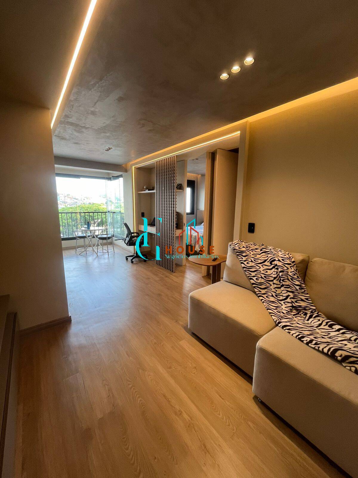 Apartamento, 1 quarto, 34 m² - Foto 2