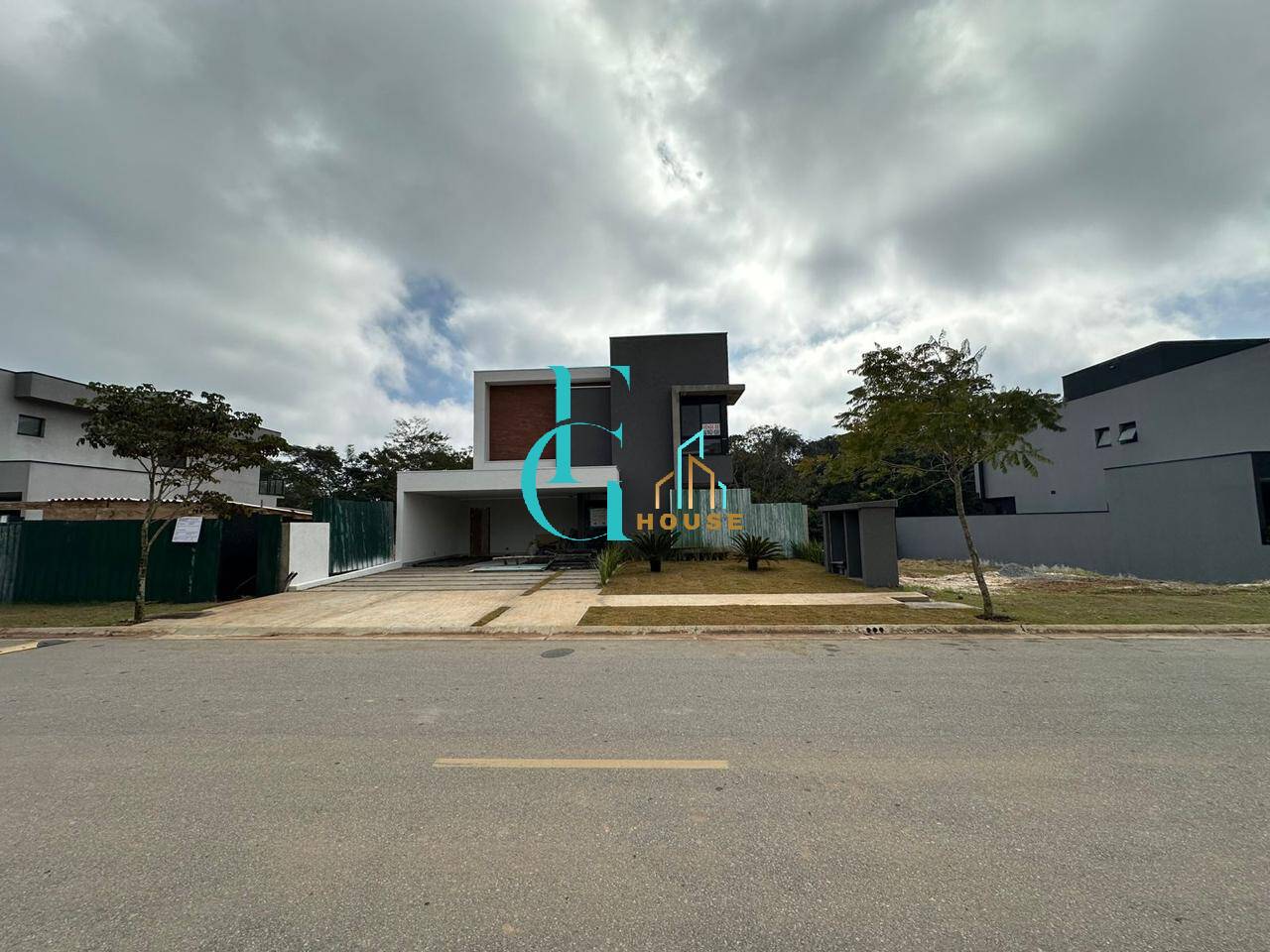 Casa, 4 quartos, 350 m² - Foto 33