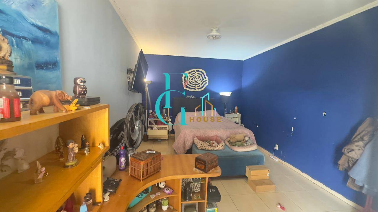 Casa, 4 quartos, 290 m² - Foto 38