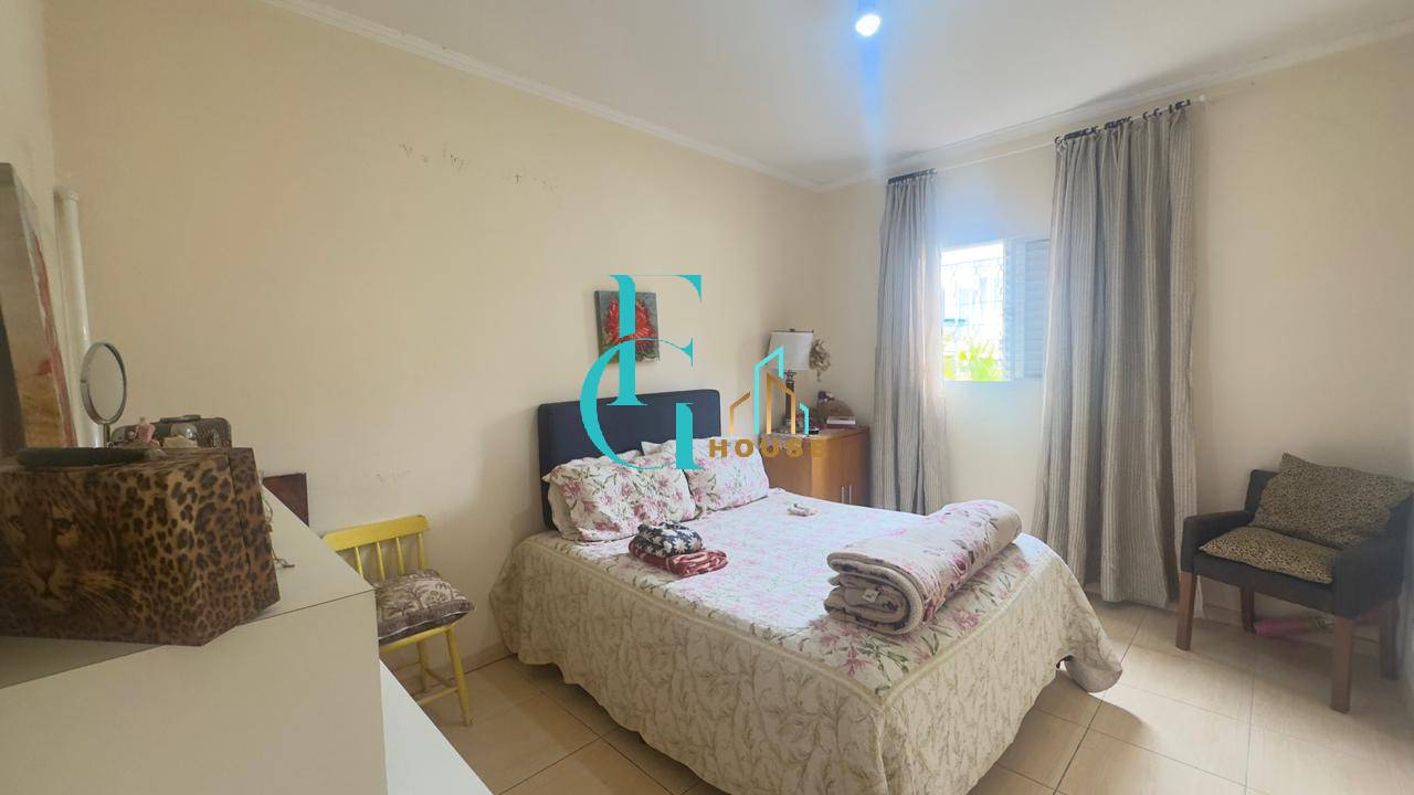 Casa, 4 quartos, 290 m² - Foto 40