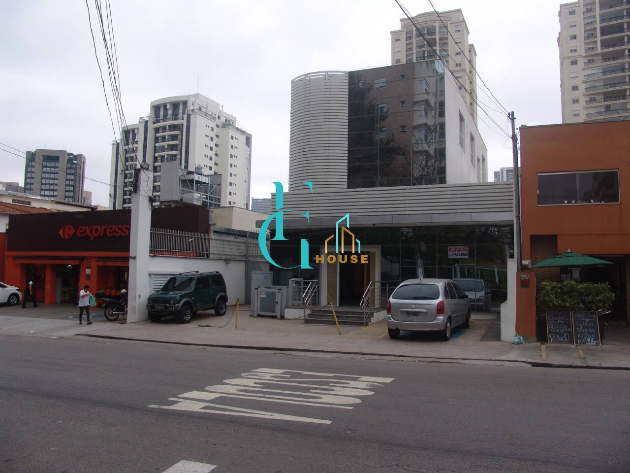 Prédio Inteiro, 570 m² - Foto 1