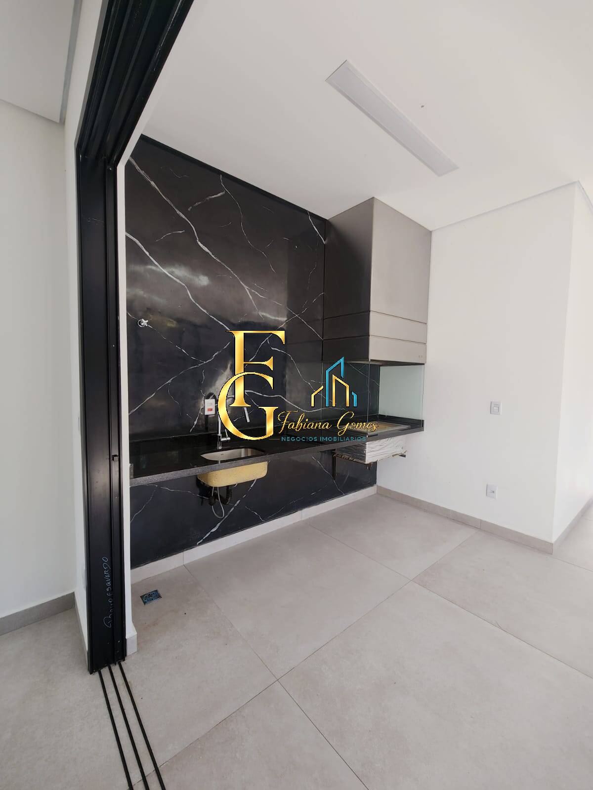 Casa, 4 quartos, 275 m² - Foto 9