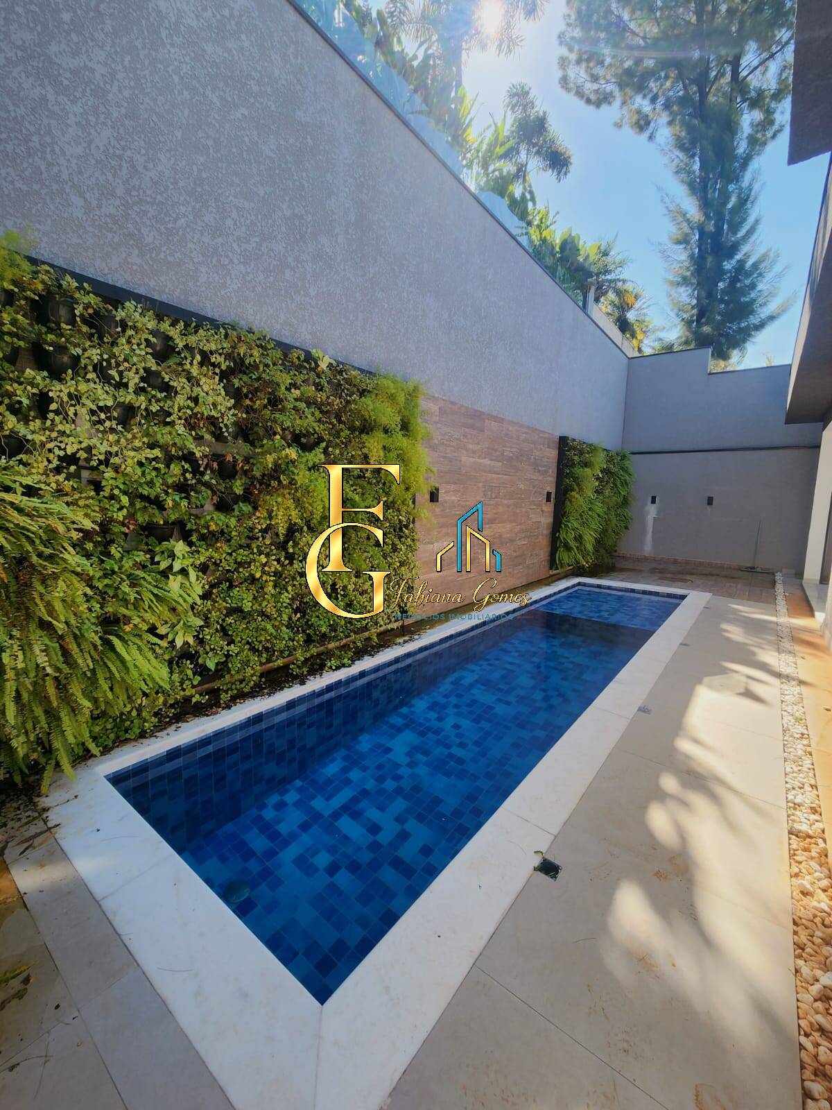 Casa, 4 quartos, 275 m² - Foto 1